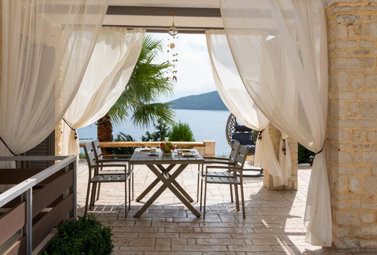 Ionian Diamond Villas Mikros Gialos Dış mekan fotoğraf